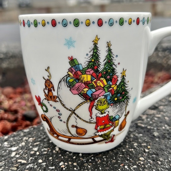 Christmas Dr.Seuss THE GRINCH Mug - Picture 2 of 3